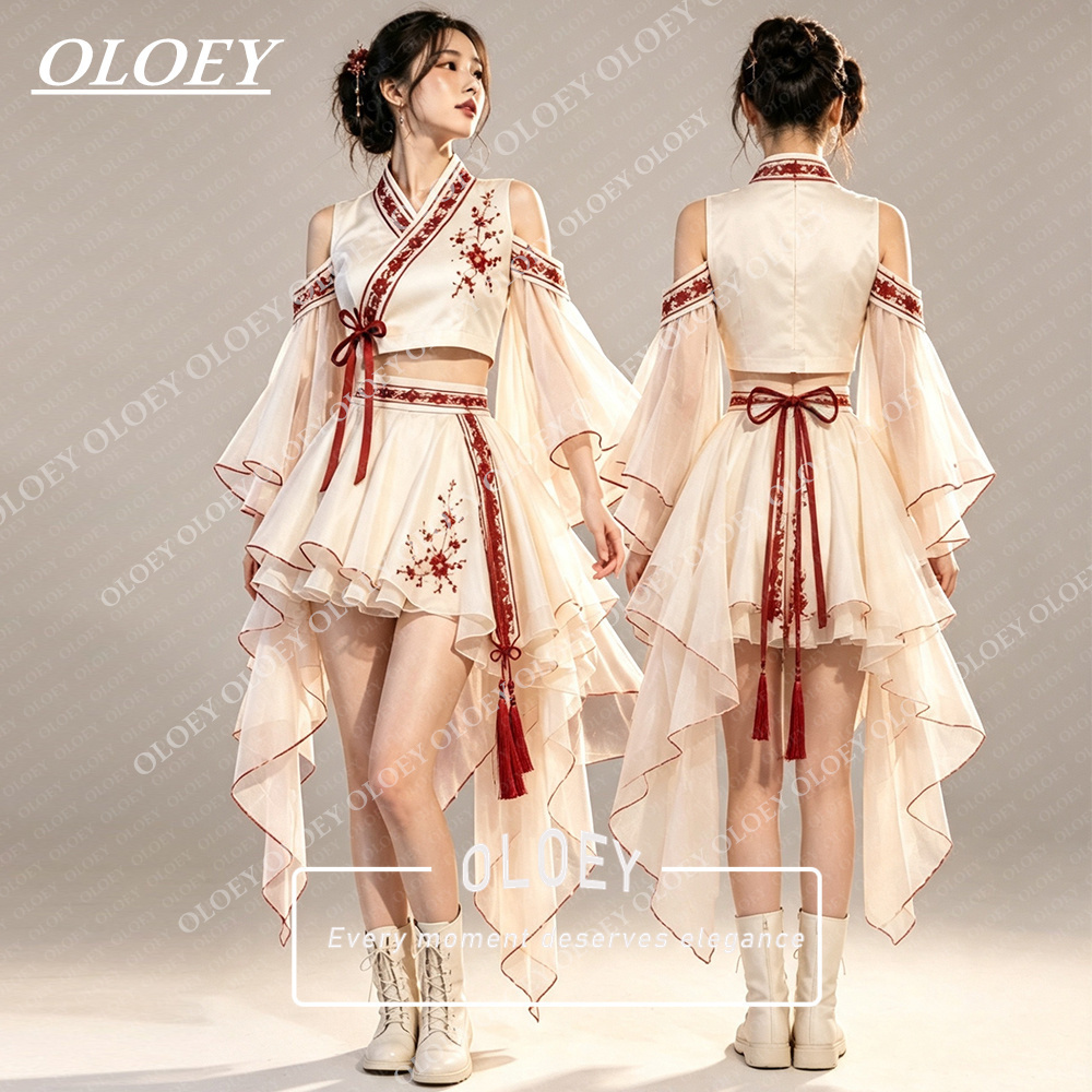 Hanbok Modern Set - OLOEY Modern Kırmızı Nakışlı Fildişi Kısa