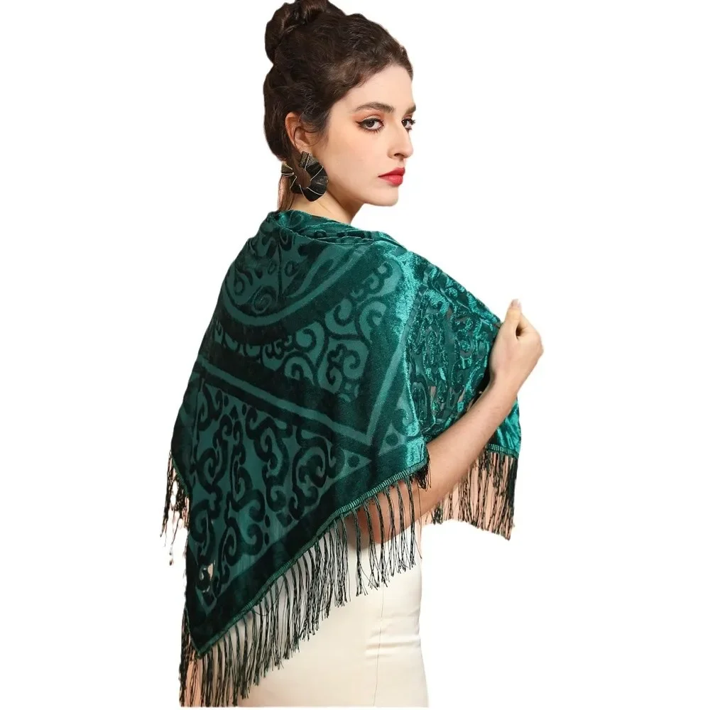 Ethnic Fashion Collection - AW25 Püskül Trimli Kadife Jakarlı Şal